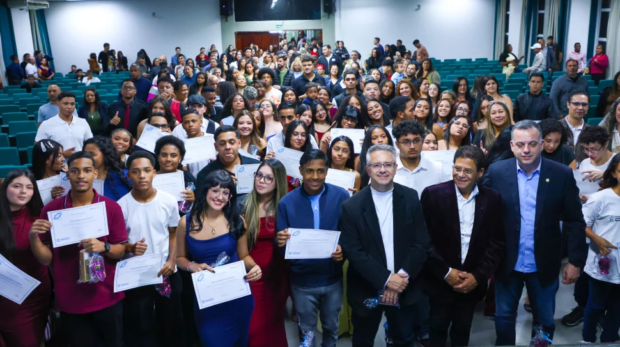 Iniciativa da Prefeitura de Osasco capacita jovens e amplia oportunidades de inserção no mercado de trabalho. Foto: Justino Alencar