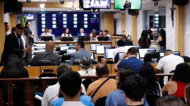 Proposta institui data oficial para reconhecer a contribuição de militares das Forças Armadas e auxiliares. Ricardo Migliorini / CMO