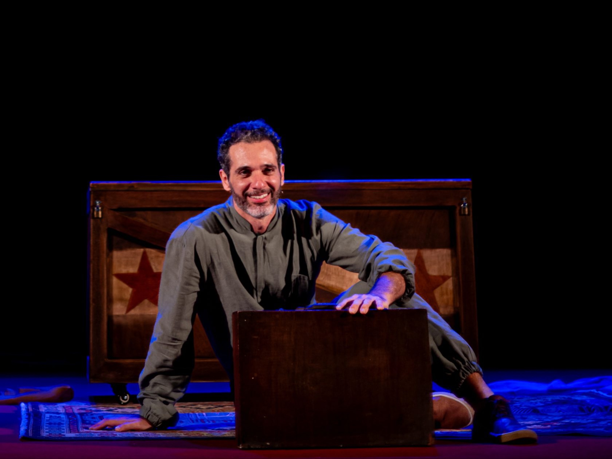 Mouhamed Harfouch traz a premiada comédia “Meu Remédio” para Osasco