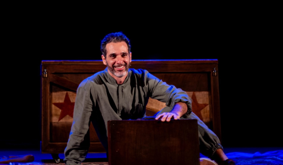 Mouhamed Harfouch traz a premiada comédia “Meu Remédio” para Osasco