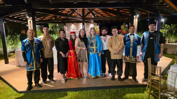 Evento em Brasília reúne gastronomia e música para celebrar a cultura do Azerbaijão e fortalecer laços internacionais.

Crédito: Divulgação 