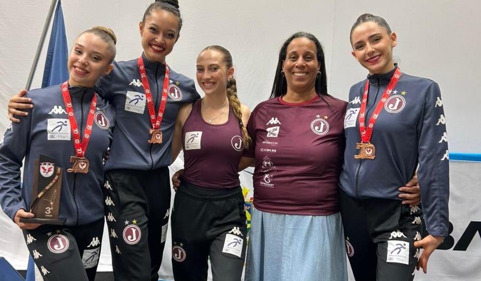 Atletas do Clube Atlético Juventus representaram o clube no Campeonato Estadual de Ginástica Rítmica, realizado em Taubaté (SP), conquistando resultados expressivos para a equipe. Foto: Clube Atlético Juventus