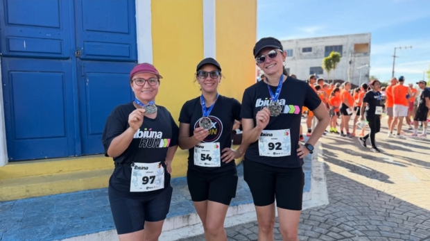 Participantes celebram esporte, saúde e solidariedade ao final do evento. Foto: Prefeitura De Ibiúna (Redes Sociais/Reprodução)