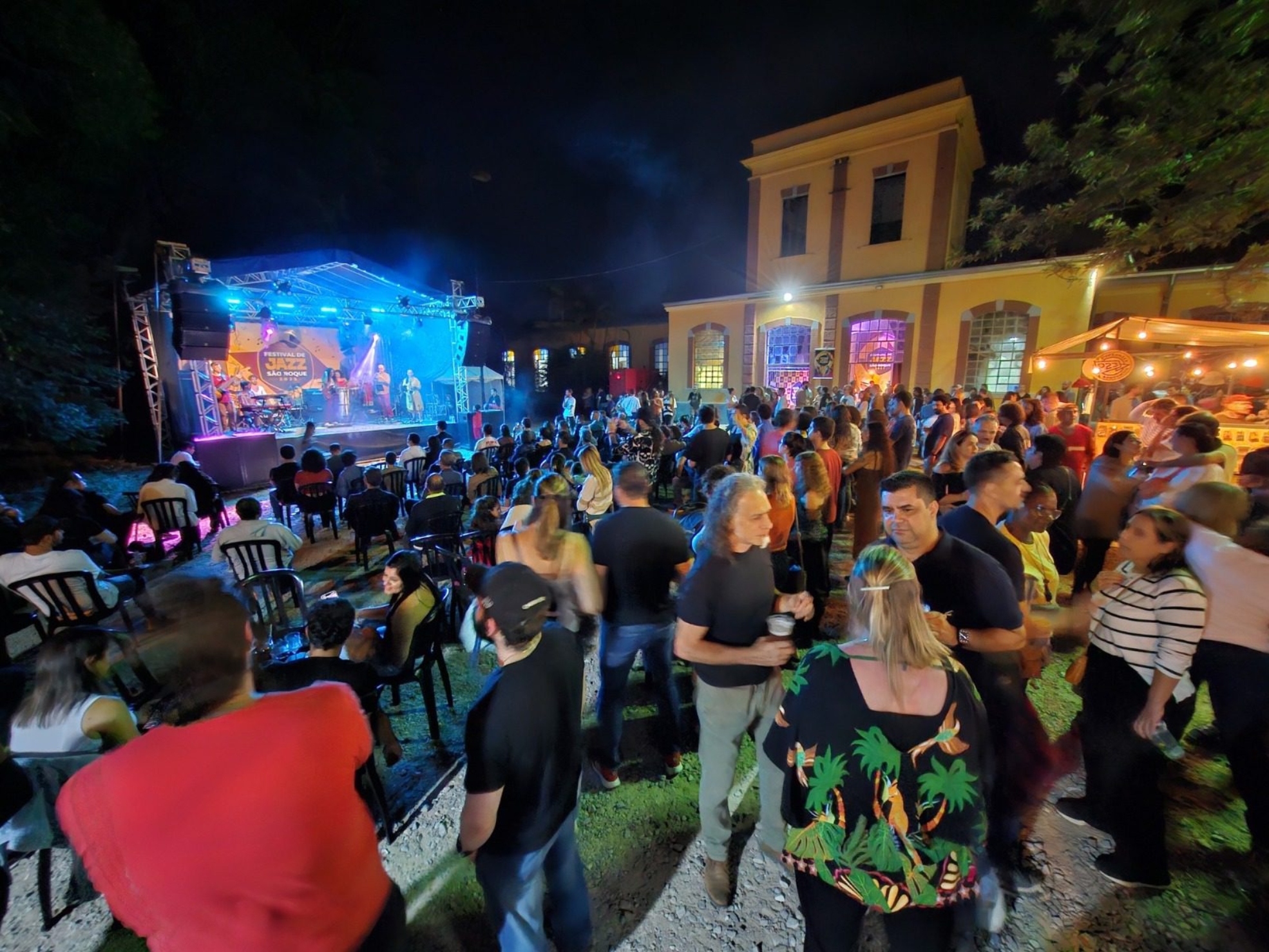 Brasital recebe grandes nomes da música e público prestigia mais uma edição do Festival de Jazz em São Roque.

Crédito: Prefeitura De São Roque 