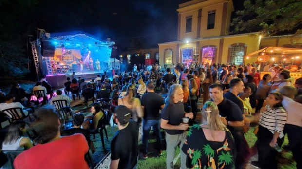 Brasital recebe grandes nomes da música e público prestigia mais uma edição do Festival de Jazz em São Roque.

Crédito: Prefeitura De São Roque 
