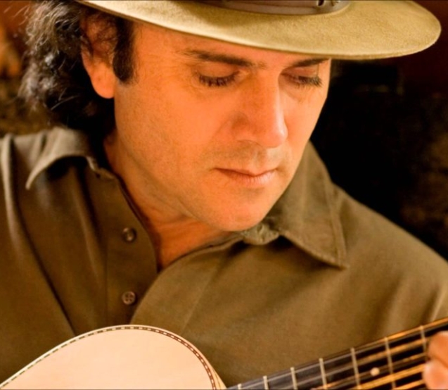 Almir Sater fará a abertura do festival no dia 15 de maio