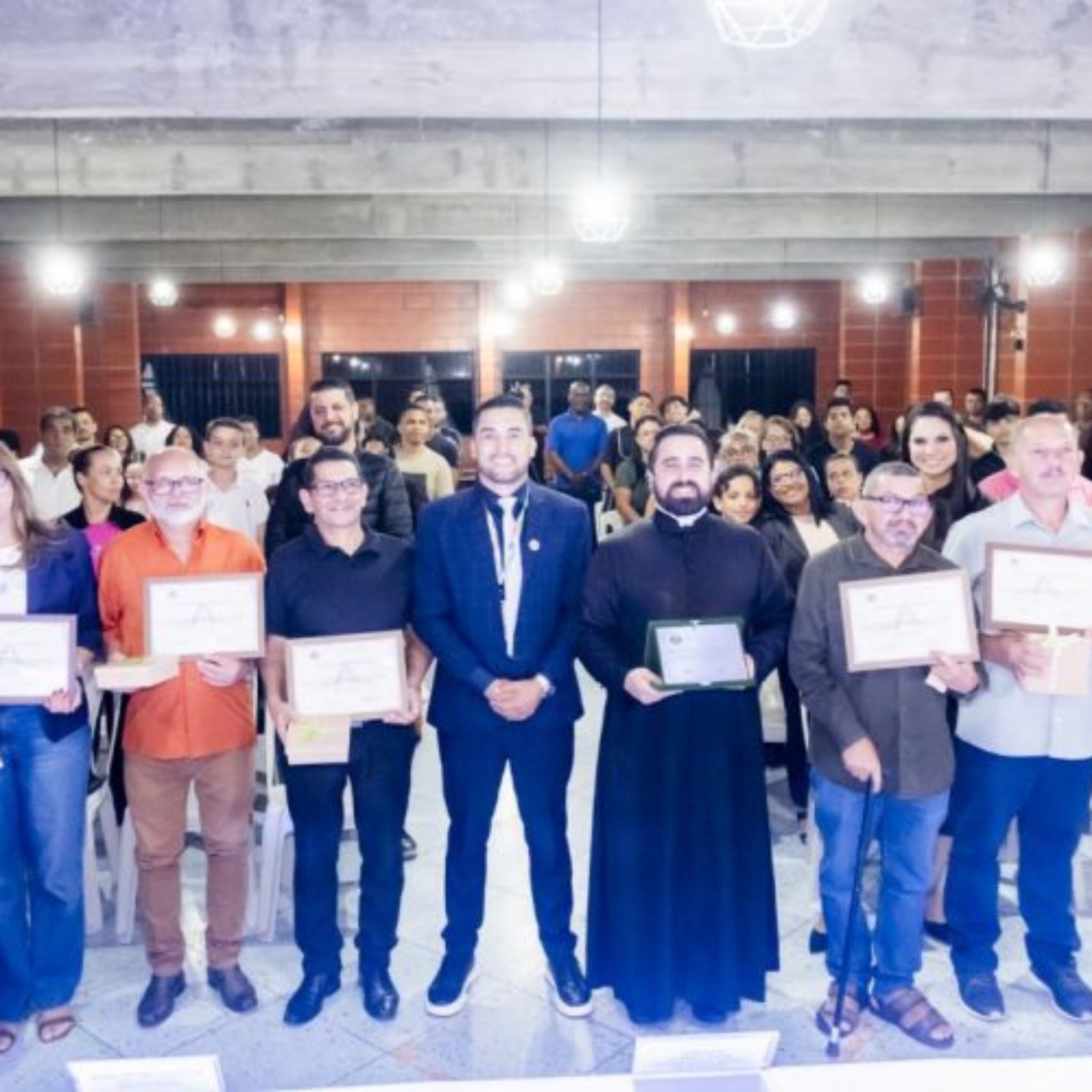 Paróquia de Osasco recebe homenagem da Câmara Municipal. Foto: Câmara De Osasco