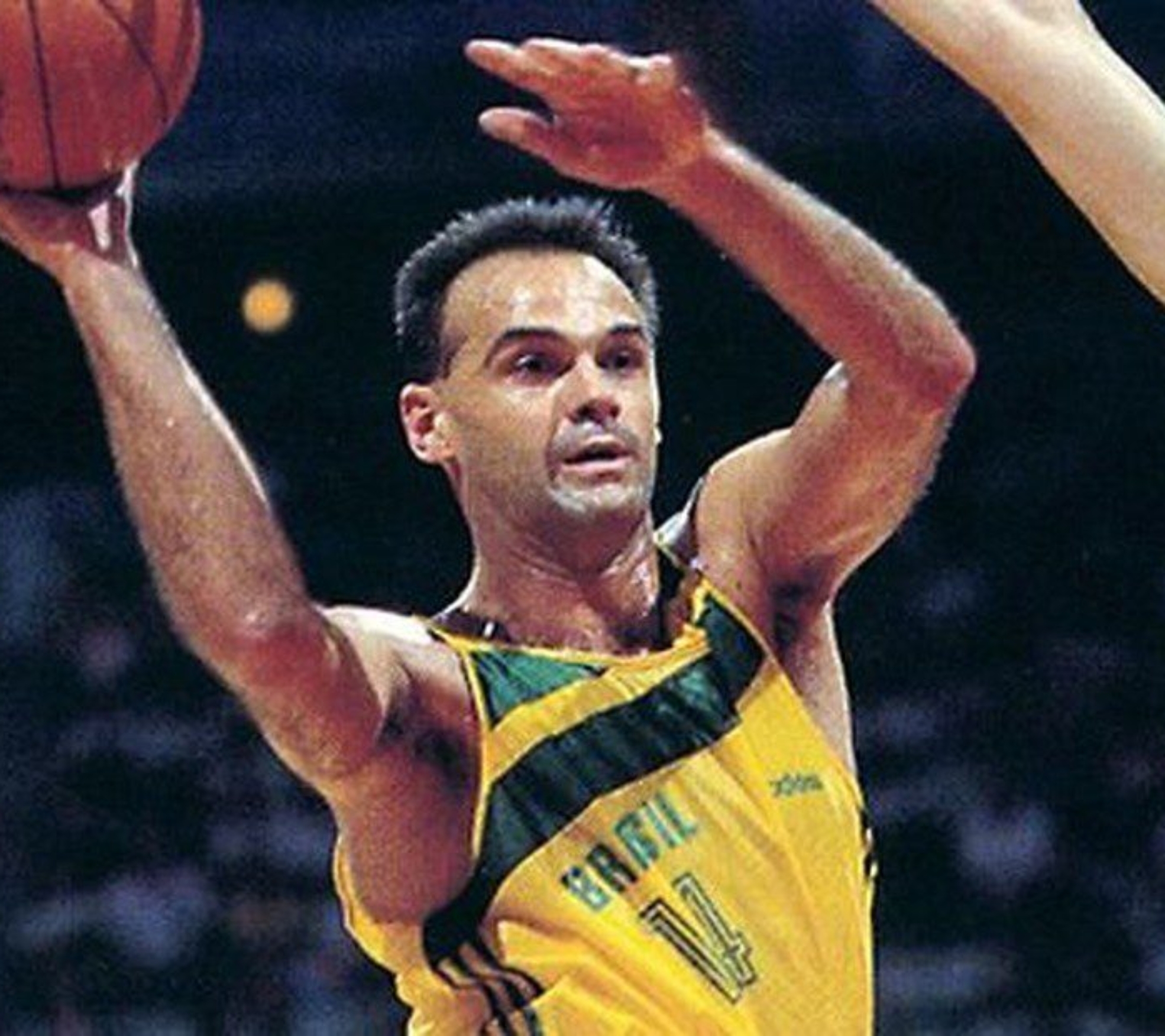 Oscar Schmidt marcou gerações com sua trajetória no basquete