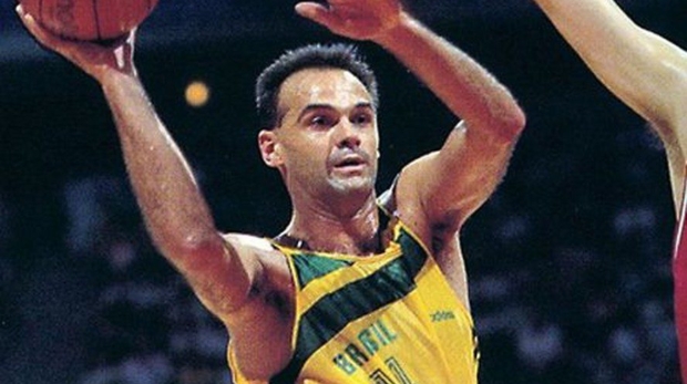 Oscar Schmidt marcou gerações com sua trajetória no basquete