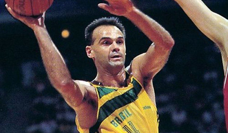 Oscar Schmidt marcou gerações com sua trajetória no basquete