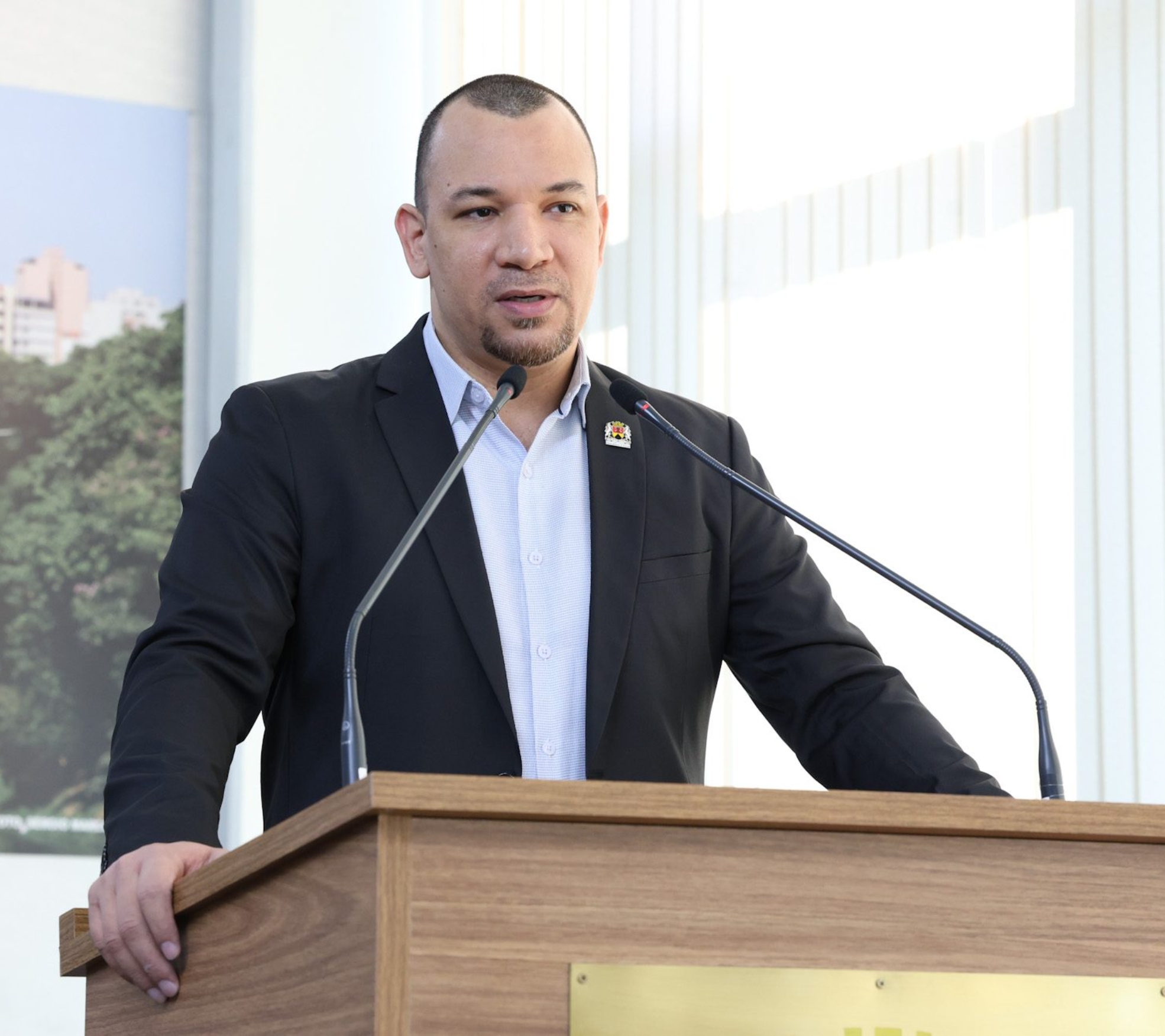 Vereador Dylan Dantas cobra melhorias e mais segurança na Estrada José Ribeiro Leite, importante ligação entre cidades da região.




Foto: Câmara de Sorocaba