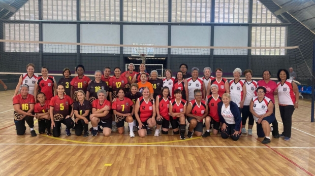 Equipes de vôlei adaptado de São Roque intensificam preparação para o JOMI 2026 com amistosos.

Crédito: Prefeitura De São Roque