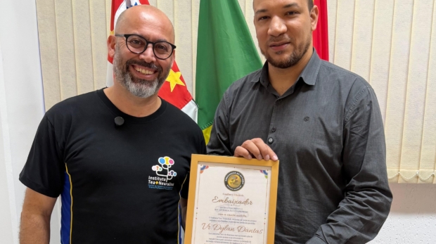 Vereador Dylan Dantas recebe título de Embaixador do Autismo concedido pelo Instituto TEA+ Neurolink em Sorocaba.
Crédito: Câmara De Sorocaba