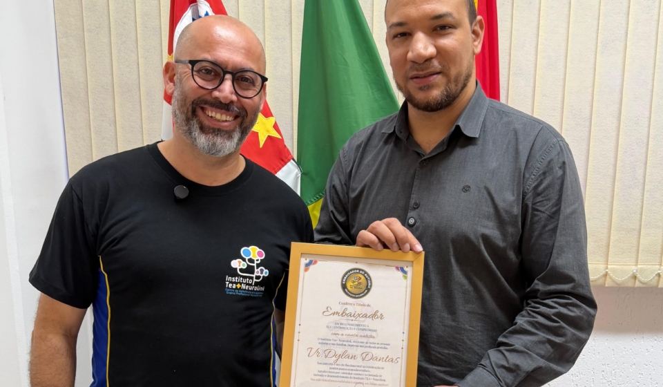 Vereador Dylan Dantas recebe título de Embaixador do Autismo concedido pelo Instituto TEA+ Neurolink em Sorocaba.

Crédito: Câmara De Sorocaba