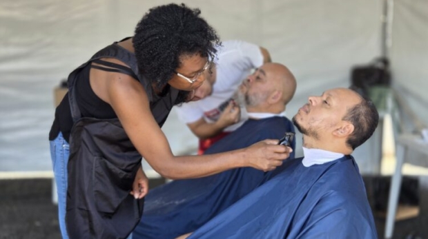 Curso de barbearia avançada oferece capacitação gratuita e novas oportunidades de renda em Cotia.

Juliano Barbosa
