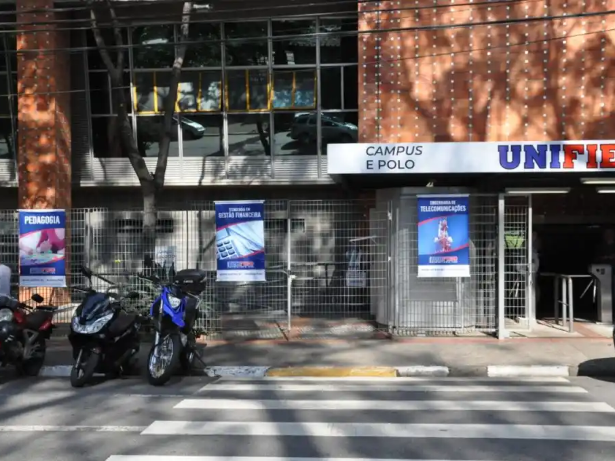 A Fundação Bradesco adquiriu o campus Vila Yara da UNIFIEO por R$ 190 milhões. O acordo garante a permanência das atividades acadêmicas da instituição até dezembro de 2026.

Crédito: Divulgação 