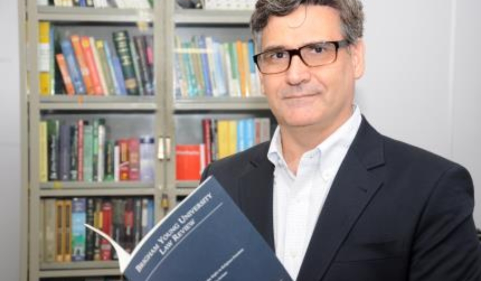 Aldir Guedes Soriano é jurista e escritor com atuação acadêmica voltada aos direitos humanos, liberdade religiosa e defesa das liberdades fundamentais.

Crédito: Divulgação
