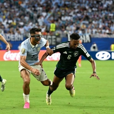 Arábia Saudita e Uruguai empataram em 1 a 1, pelo grupo H, da Copa do Mundo. (Foto: CHANDAN KHANNA / AFP)
Arábia Saudita e Uruguai ficaram