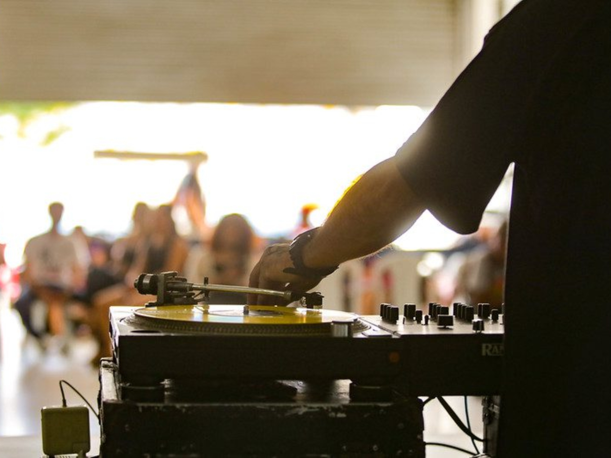 Cultura, música e expressão urbana tomam conta da Arena Hexa com a abertura do Circuito Hip Hop Cidades. O evento reúne grandes nomes do rap nacional, artistas locais, batalhas de rima, grafite e oficinas culturais em uma grande celebração da arte e da juventude.

Crédito: Prefeitura De Itapevi 