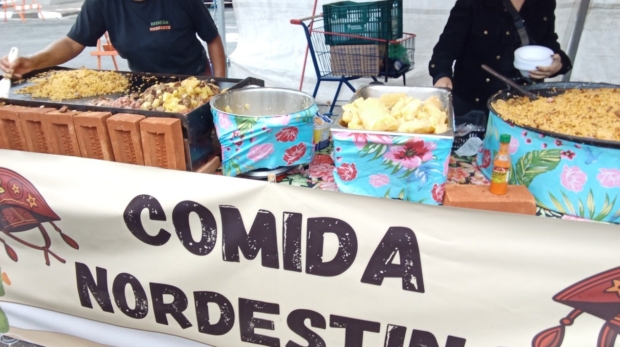Música, cultura e gastronomia se encontram na Festa Nordestina de Taboão da Serra. O Parque das Hortênsias será cenário de uma celebração especial com pratos típicos, atrações culturais e muita animação para toda a família.
Crédito: Divulgação