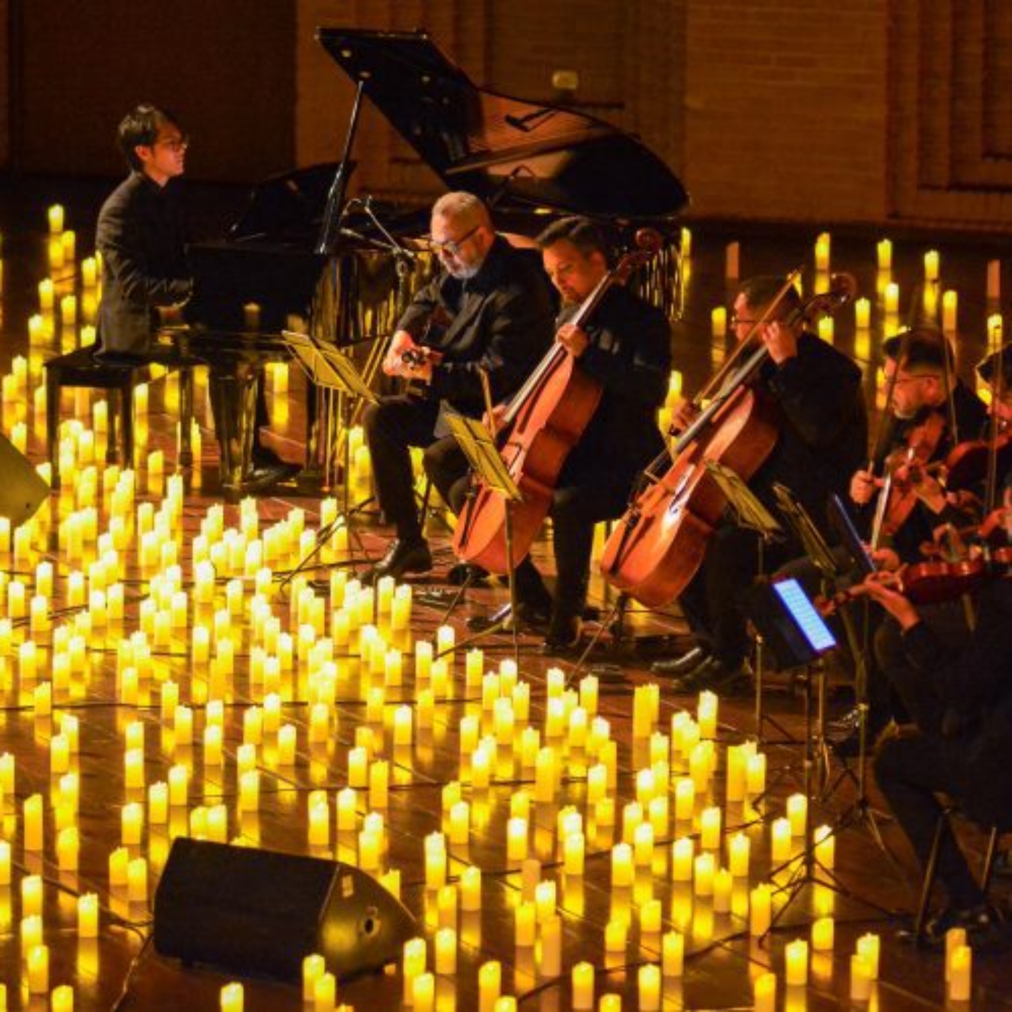 Atmosfera intimista e emocionante marca o Concerto à Luz de Velas – A Música do Cinema, no Teatro Municipal Glória Giglio, em Osasco.

Crédito: Divulgação
