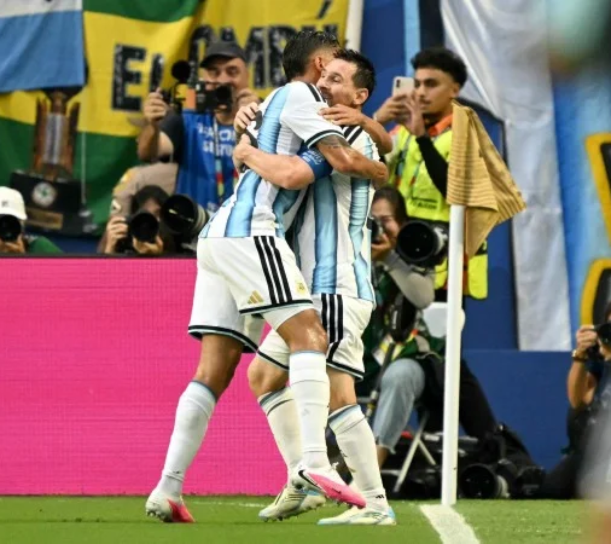Messi comemorando gol da Argentina sobre Cabo Verde - (crédito: CHANDAN KHANNA / AFP) )