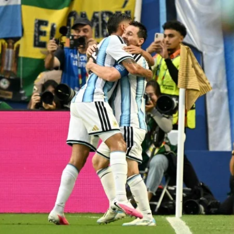 Messi comemorando gol da Argentina sobre Cabo Verde - (crédito: CHANDAN KHANNA / AFP) )