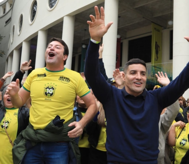 Wesley Cezar foi oficializado candidato a deputado federal pelo Partido Liberal (PL) durante convenção partidária que reuniu lideranças, parlamentares, prefeitos, vereadores e apoiadores, dando início à sua campanha para as eleições de 2026.

Crédito: Divulgação