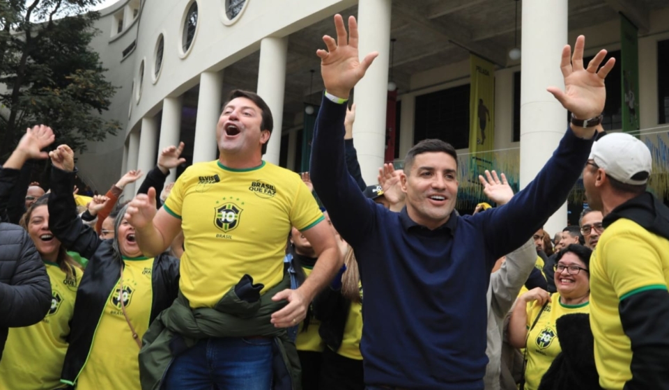 Wesley Cezar foi oficializado candidato a deputado federal pelo Partido Liberal (PL) durante convenção partidária que reuniu lideranças, parlamentares, prefeitos, vereadores e apoiadores, dando início à sua campanha para as eleições de 2026.

Crédito: Divulgação