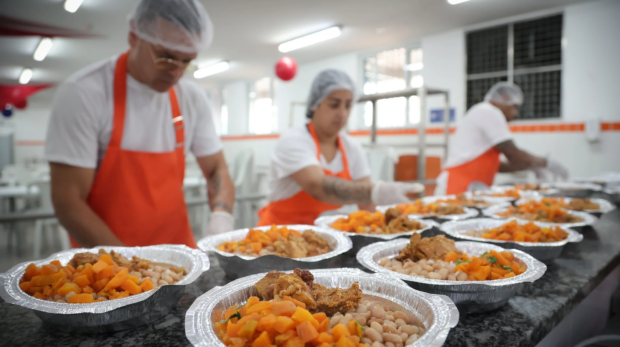 As unidades do programa serão divididas em dois grupos, cada um com um cardápio temático inspirado em um dos países - Foto: Divulgação/Governo de São Paulo