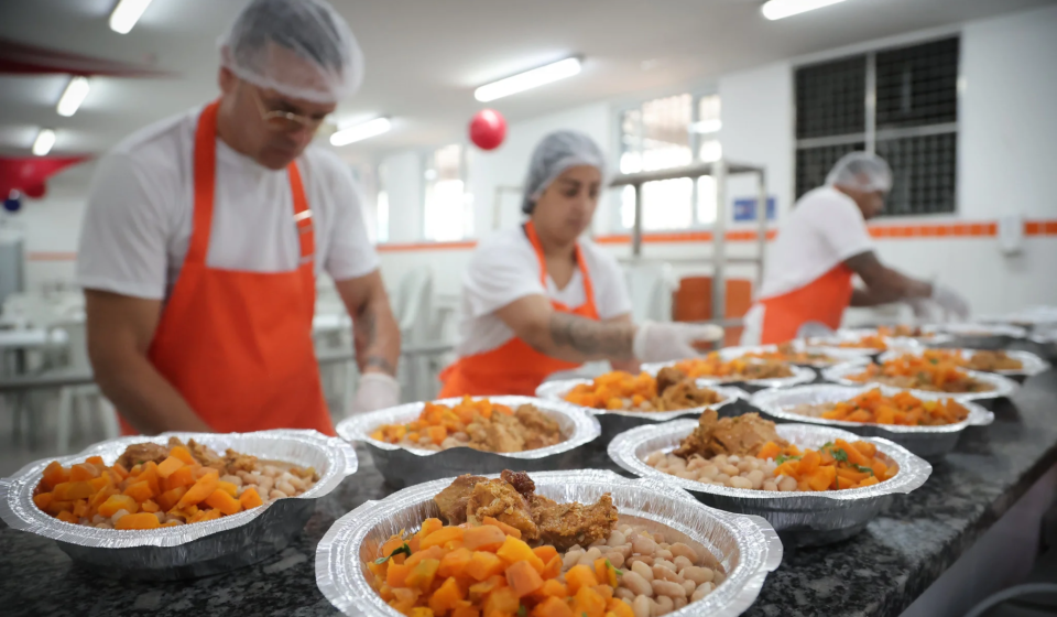 As unidades do programa serão divididas em dois grupos, cada um com um cardápio temático inspirado em um dos países - Foto: Divulgação/Governo de São Paulo