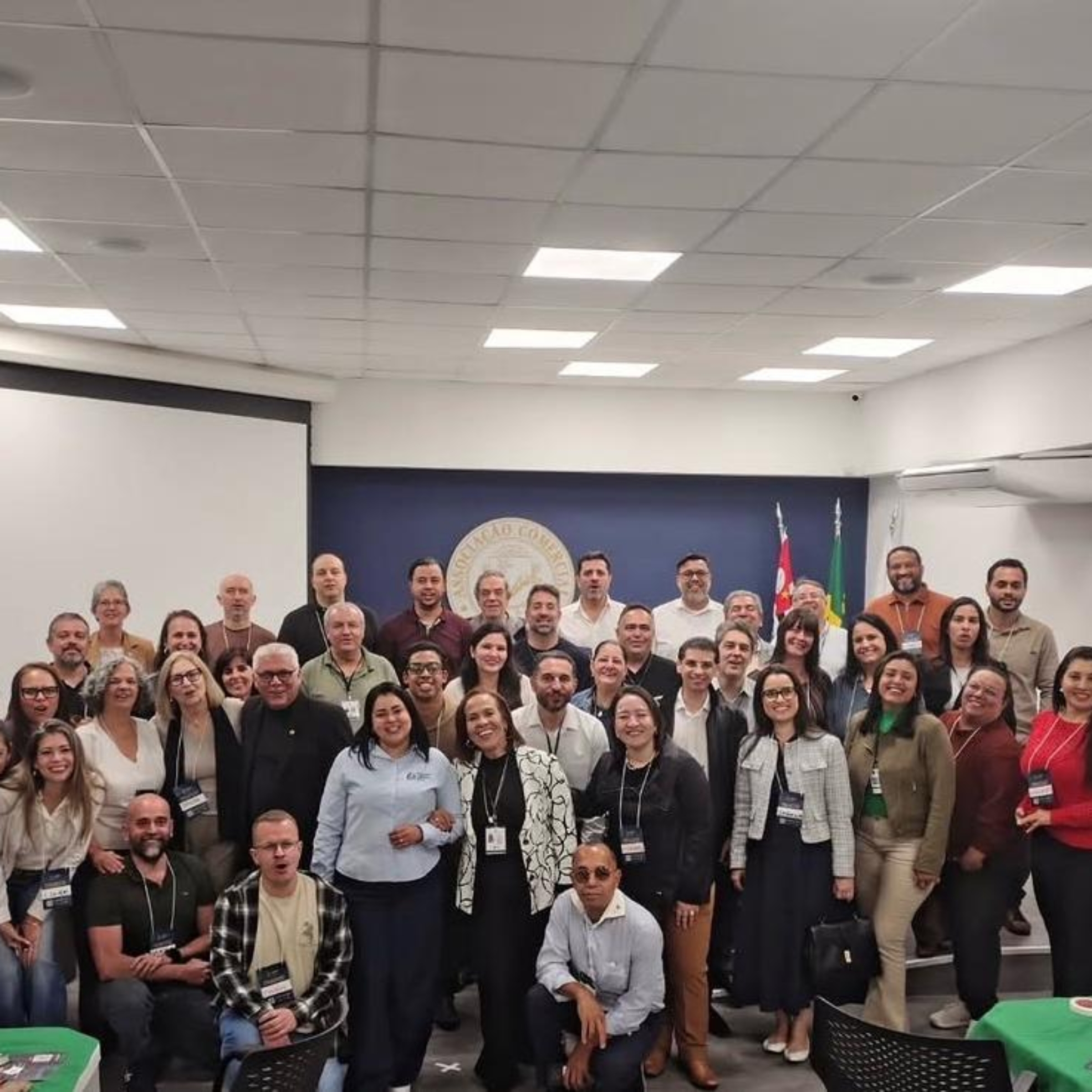 Empresários, convidados e representantes da ACSP Distrital Noroeste participaram de mais uma edição do IN – Inovando Networking, encontro que reuniu 45 participantes em Pirituba e reforçou o crescimento do grupo como um dos principais espaços de conexão empresarial de São Paulo.

Crédito: Odeval Menezes
