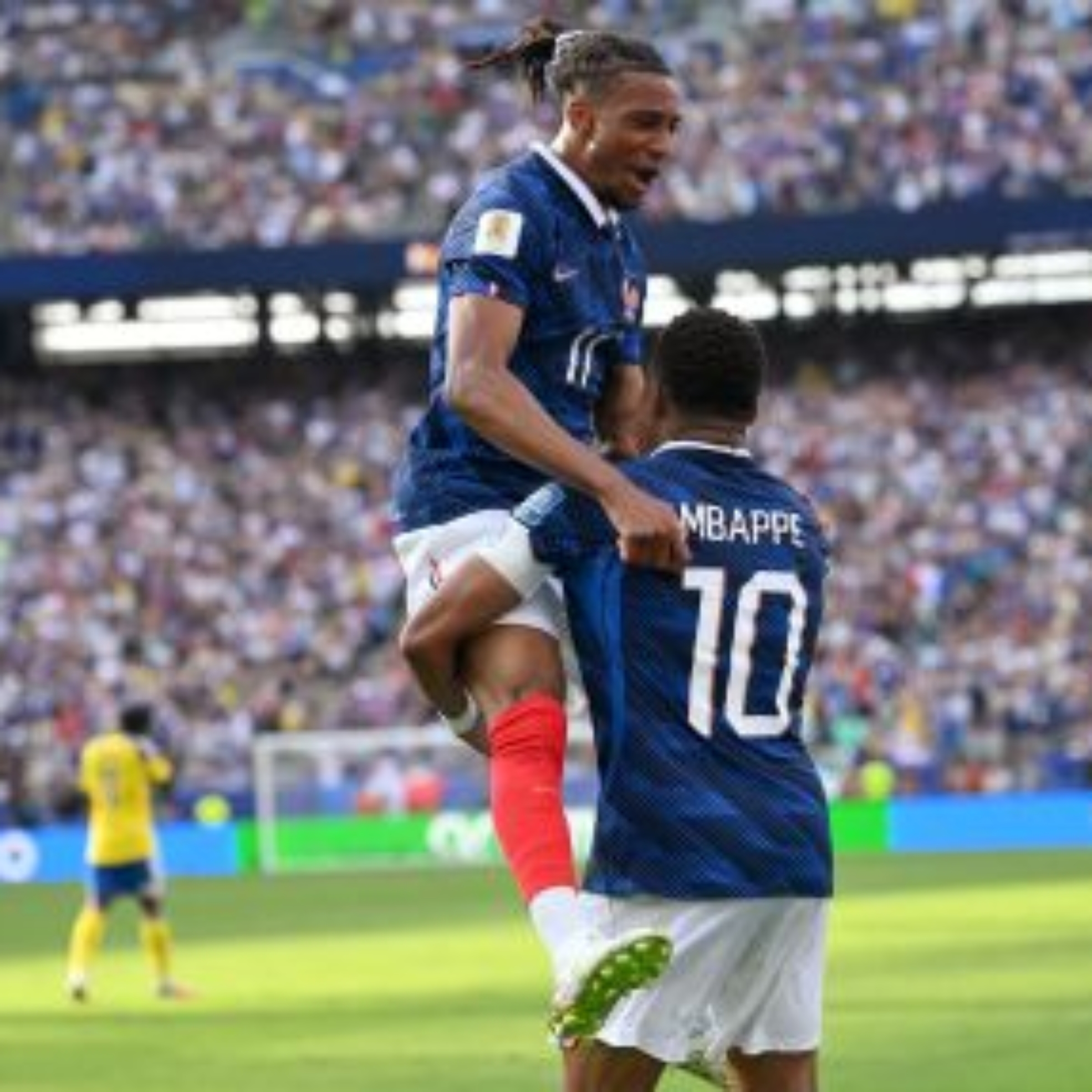 França comemora gol contra a Suécia na Copa do Mundo • Reprodução/Fifa AFP via Getty Images