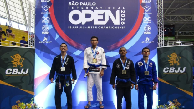 Atletas do programa Bolsa Atleta da Prefeitura de Osasco conquistaram seis medalhas de ouro, uma de prata e uma de bronze no São Paulo International Open e no São Paulo Kids International Open 2026, disputados em Barueri.

Crédito: Divulgação