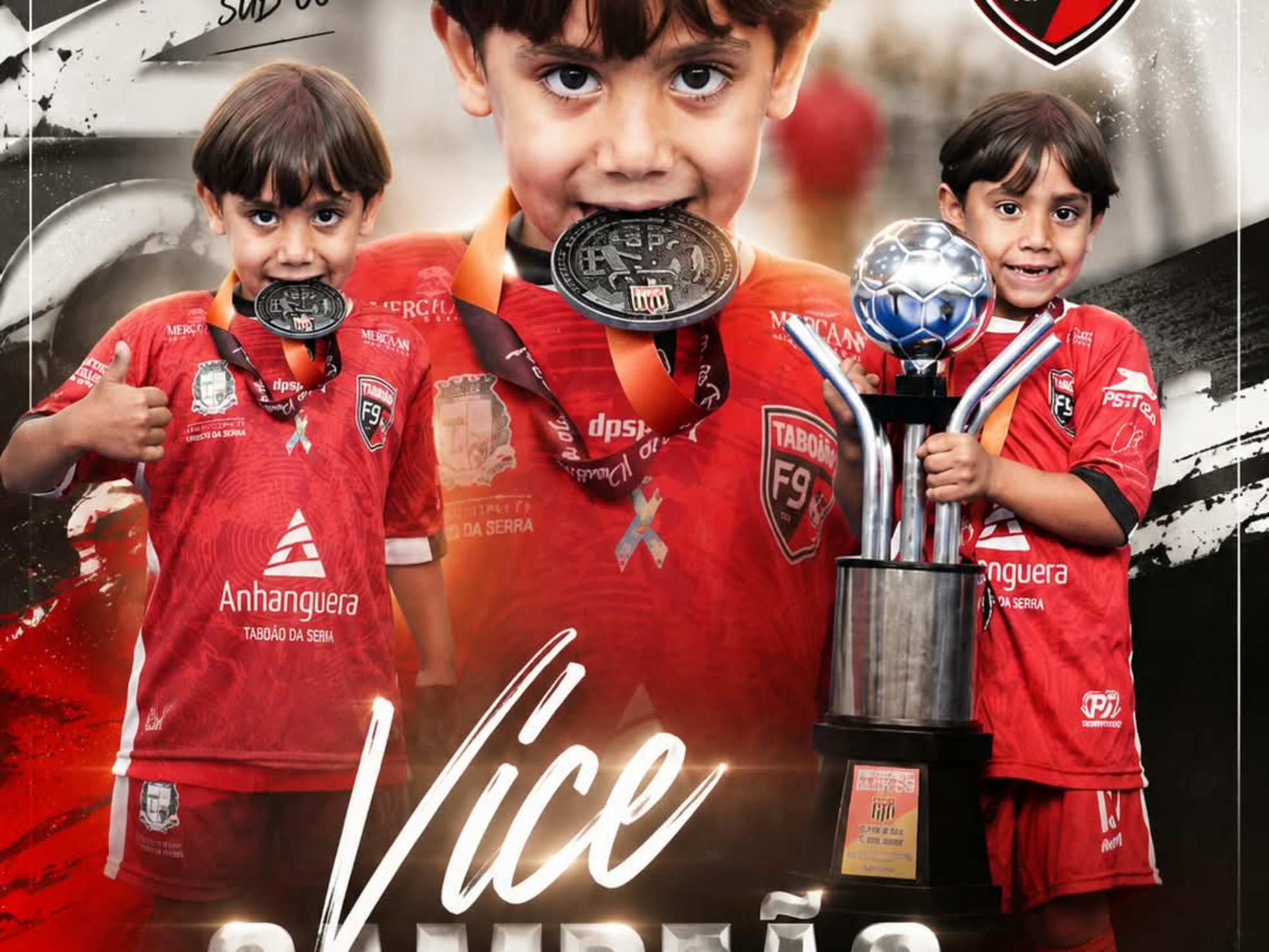 Gabriel Madaschi, o “Pimentinha”, de 6 anos, conquista a medalha de prata no Campeonato Paulista de Futsal Sub-07 – Série Ouro pela equipe do Instituto Taboão F9. Crédito: Divulgação