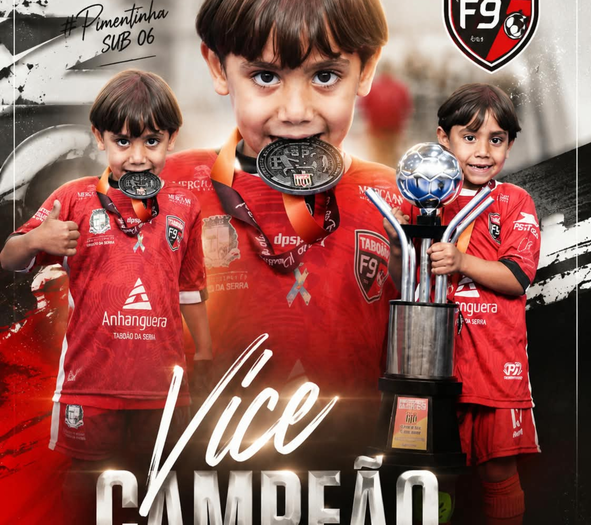 Gabriel Madaschi, o “Pimentinha”, de 6 anos, conquista a medalha de prata no Campeonato Paulista de Futsal Sub-07 – Série Ouro pela equipe do Instituto Taboão F9. Crédito: Divulgação
