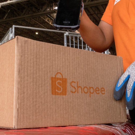 Shopee amplia operação de entregas rápidas na Grande São Paulo e utiliza lojas parceiras para aproximar produtos dos consumidores. Crédito: Divulgação 