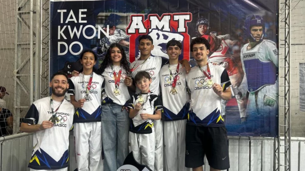 Atletas de Osasco conquistaram oito medalhas na 2ª Etapa da Copa São Paulo de Taekwondo, reforçando o destaque do município na modalidade e o trabalho desenvolvido pelo programa Bolsa Atleta.
Crédito: Divulgação