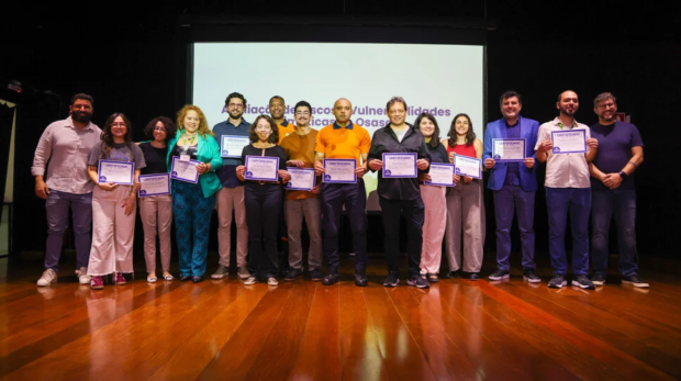 Cerimônia marcou o lançamento do Comitê Técnico-Científico de Ações Climáticas e a apresentação da Avaliação de Riscos e Vulnerabilidades Climáticas do município.

Foto: Serginho Gobatti