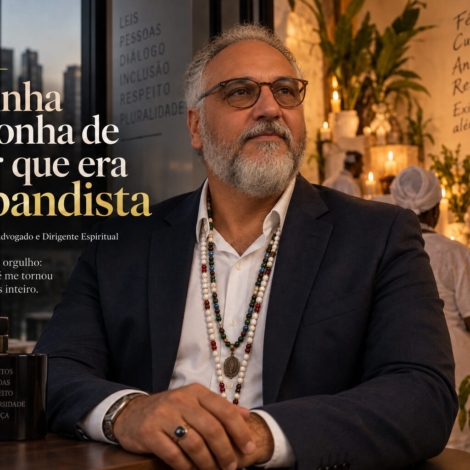 Ricardo Cattan, advogado da Almeida Prado Cattan Advocacia e dirigente espiritual do TUVLA – Templo de Umbanda Vô Lázaro de Aruanda, compartilha uma experiência pessoal sobre o período em que escondia sua identidade religiosa por medo do julgamento e reflete sobre preconceito, liberdade religiosa e o direito de assumir sua fé.

Crédito: Divulgação