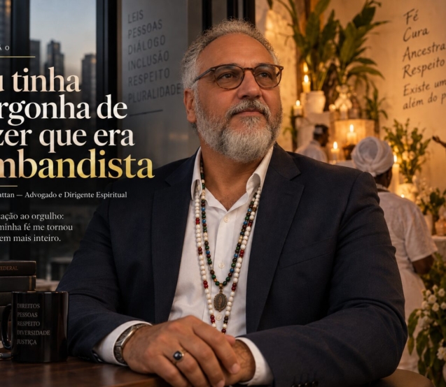 Ricardo Cattan, advogado da Almeida Prado Cattan Advocacia e dirigente espiritual do TUVLA – Templo de Umbanda Vô Lázaro de Aruanda, compartilha uma experiência pessoal sobre o período em que escondia sua identidade religiosa por medo do julgamento e reflete sobre preconceito, liberdade religiosa e o direito de assumir sua fé.

Crédito: Divulgação
