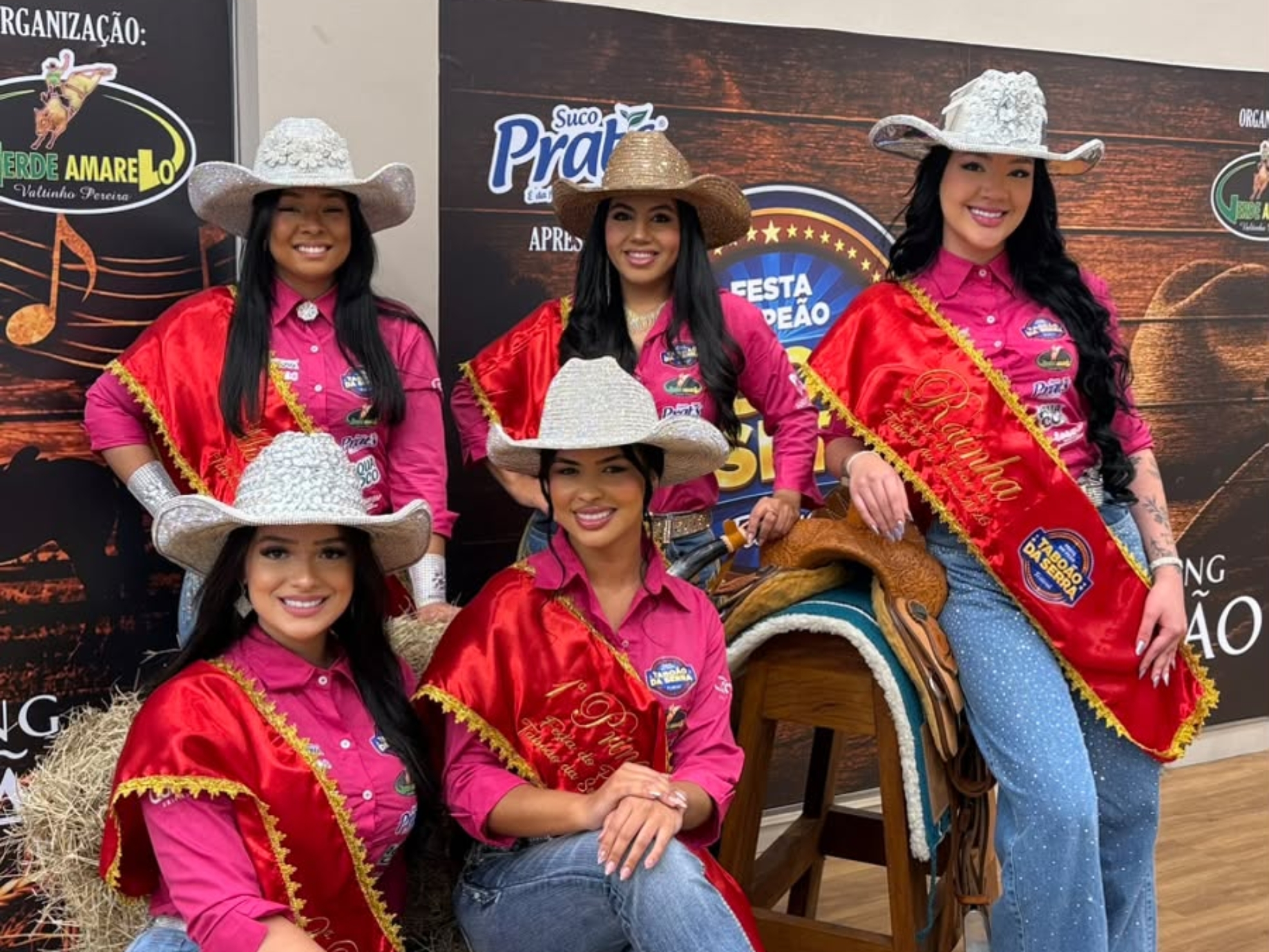 Mirella Santos é eleita Rainha da Festa do Peão de Taboão da Serra 2026 durante Baile da Rainha realizado no sábado (12), que também definiu as princesas e a Miss Simpatia da edição. Crédito: Divulgação.