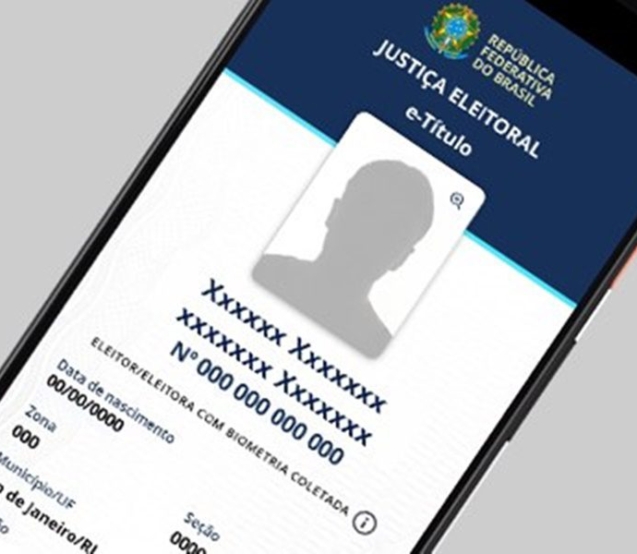 Eleitores que estiverem fora do município onde votam poderão justificar a ausência pelo aplicativo e-Título no dia do primeiro turno das Eleições 2026.
Crédito: Divulgação TSE