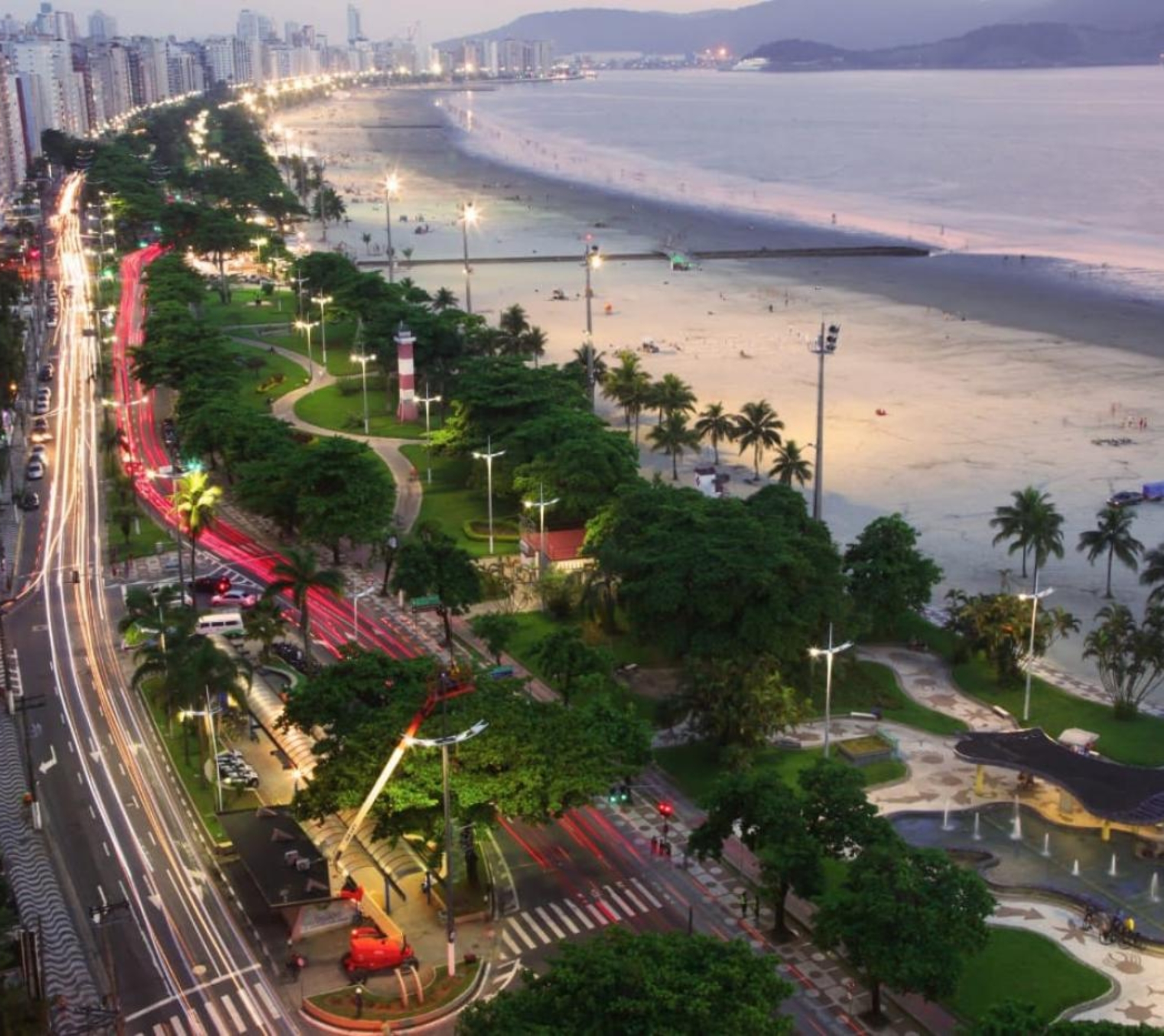 Alguns destinos paulistas se destacam, como Santos, que tem o Selo Santos da Diversidade, a Semana Municipal da Diversidade Sexual e atividades do Mês do Orgulho