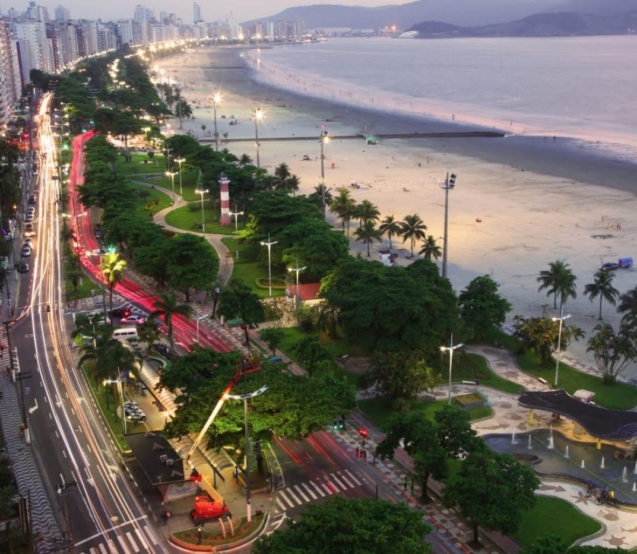 Alguns destinos paulistas se destacam, como Santos, que tem o Selo Santos da Diversidade, a Semana Municipal da Diversidade Sexual e atividades do Mês do Orgulho