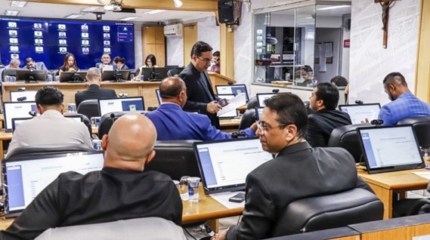 A Câmara Municipal de Osasco aprovou R$ 166,6 mil para ações nas áreas de Esporte e Educação durante a 57ª Sessão Ordinária. Créditos das Fotos: Ricardo Migliorini