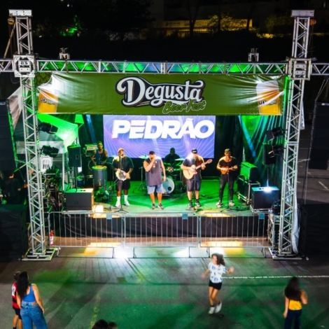 Degusta Beer Fest reúne gastronomia, cervejas e atrações especiais com Morango Cravejado e Churrascada no Novo Shopping Ribeirão.

Crédito: Divulgação 